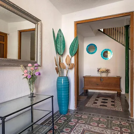 4 Bedroom Awesome In